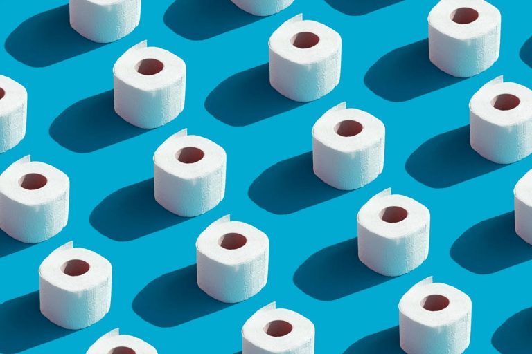 Reciclagem: guarde os rolos de papel higiênico e transforme-os em uma elegante decoração minimalista para a sua sala